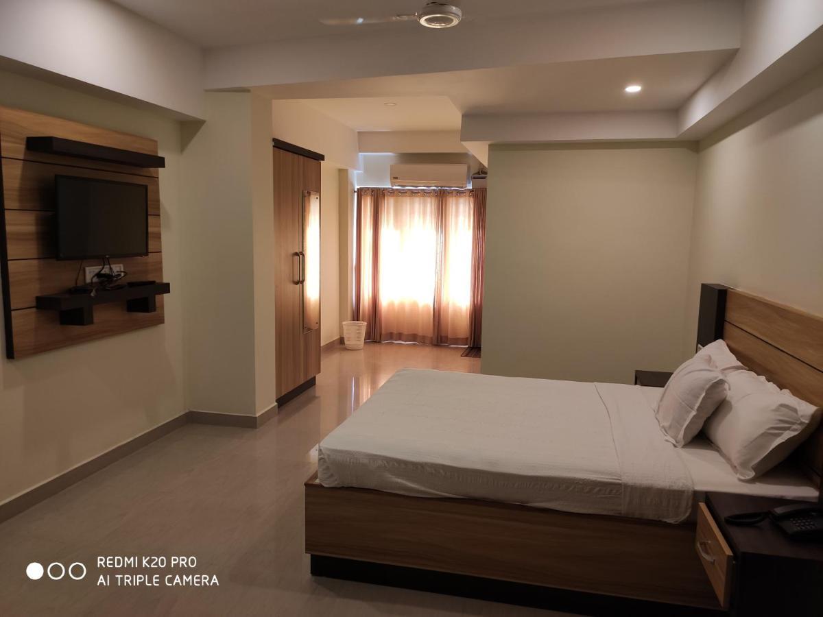 Hotel Sree Gokulam Apartments Guruvayur Luaran gambar