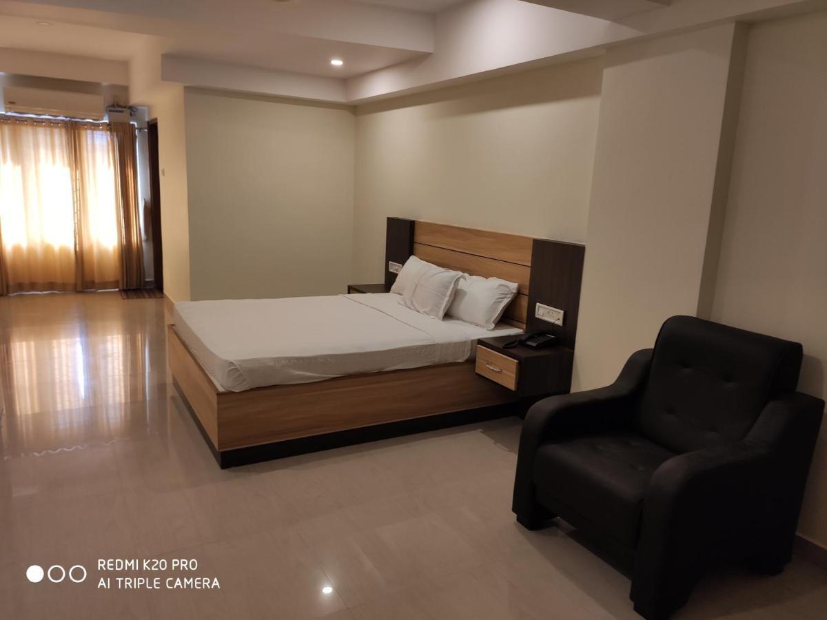 Hotel Sree Gokulam Apartments Guruvayur Luaran gambar